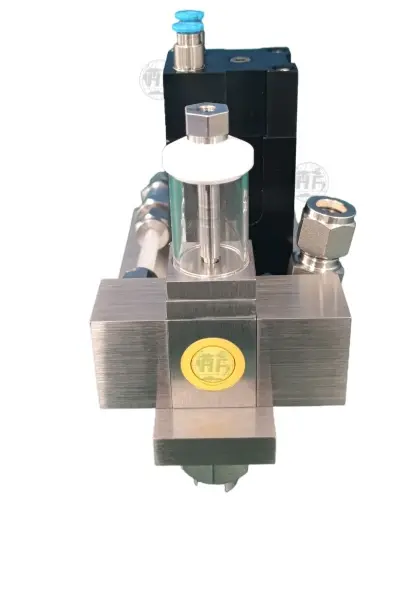 Hife systems dispensing pump ceramic 3 way valve assembly