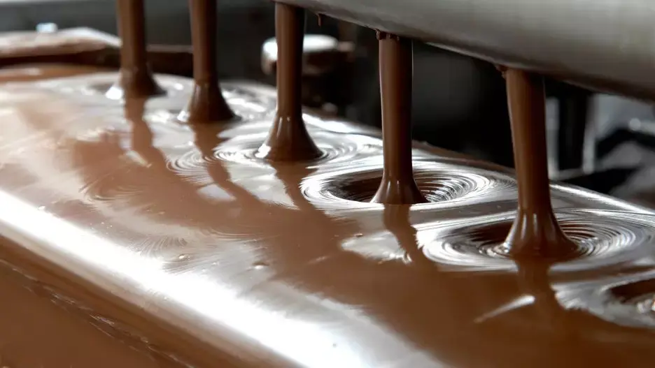 how to pump chocolate